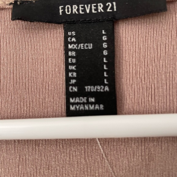 Gold shimmer top - Picture 2 of 2